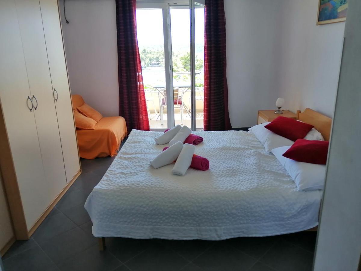 Apartments Saldun Trogir Luaran gambar