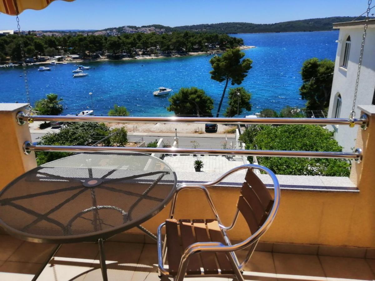 Apartments Saldun Trogir Luaran gambar