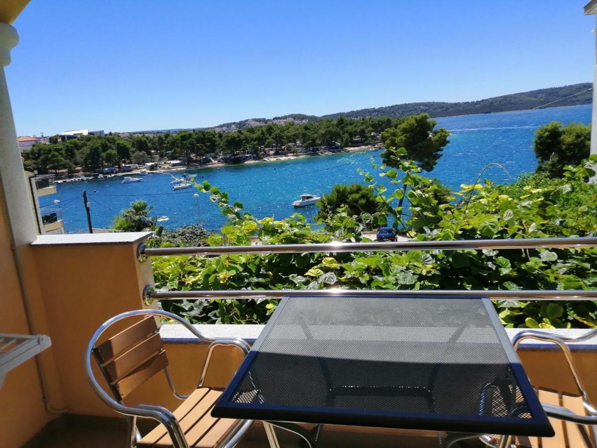 Apartments Saldun Trogir Luaran gambar