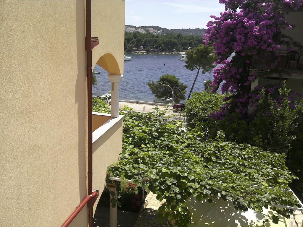 Apartments Saldun Trogir Luaran gambar