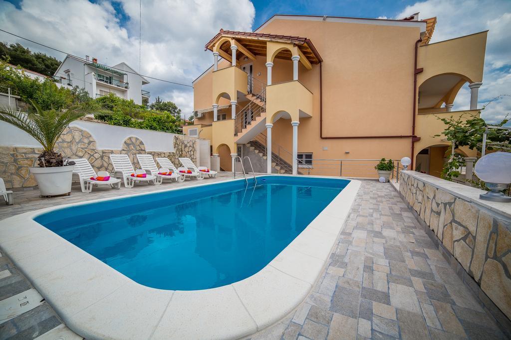 Apartments Saldun Trogir Luaran gambar